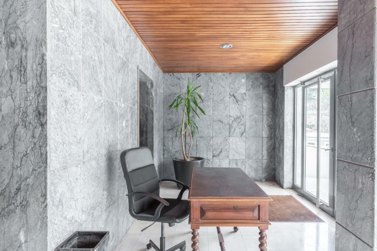 The Perfect Porto Apartment Exterior photo